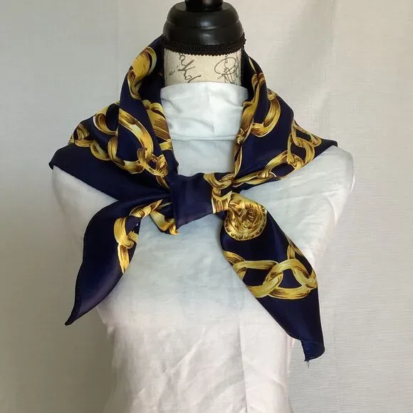 Vintage 90s scarf Navy with Gold Chain design 34-inch square - Picture 6 of 9